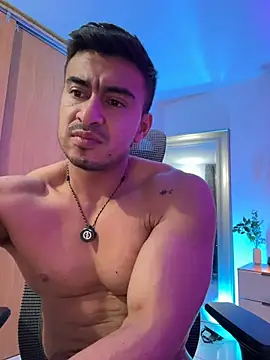 Chris_Clarck XXX чат на живо