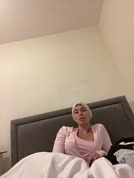 NataliaIsabella's Live XXX Chat