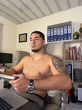 دردشة Dimitri_Colleman الجنسية المباشرة