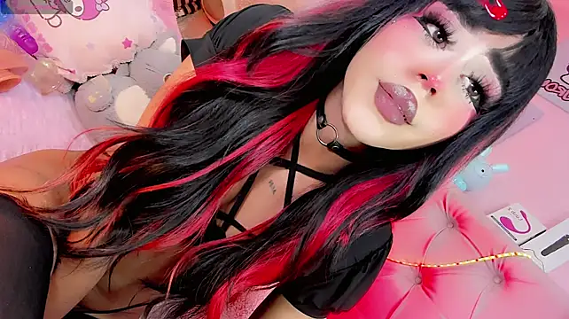 XXX chat uživo modela Cute_Roxxy