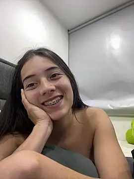vanesita_ Adlı Modelin Canlı XXX Sohbeti