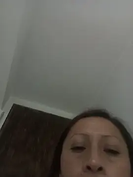 Chat XXX en directo de Vely_