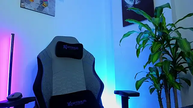 Hamiltonng12 라이브 XXX 채팅