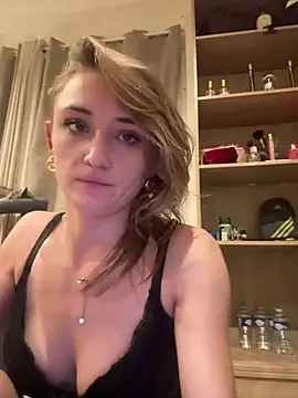 PRIISS69 live XXX chat