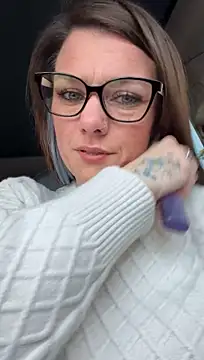 LadyLena1 现场XXX聊天
