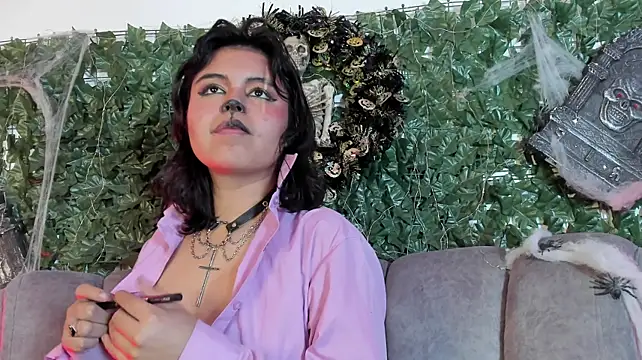 SabinaMerchetti Adlı Modelin Canlı XXX Sohbeti