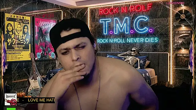 Živý XXX chat chino_roz