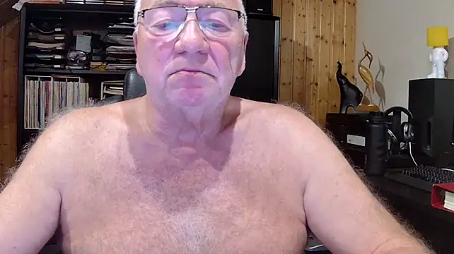 Czat XXX na żywo – biggandybig