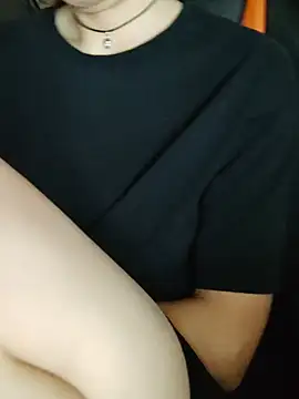Aashikalaa live XXX chat