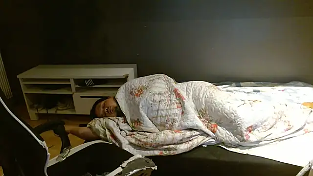 Živý XXX chat Bebemickey75