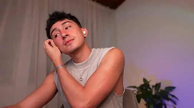 sweettaaron01 live XXX chat