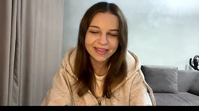 HwaTrippeln Live XXX chat