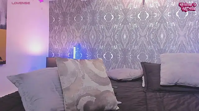 Czat XXX na żywo – AbellaFox_
