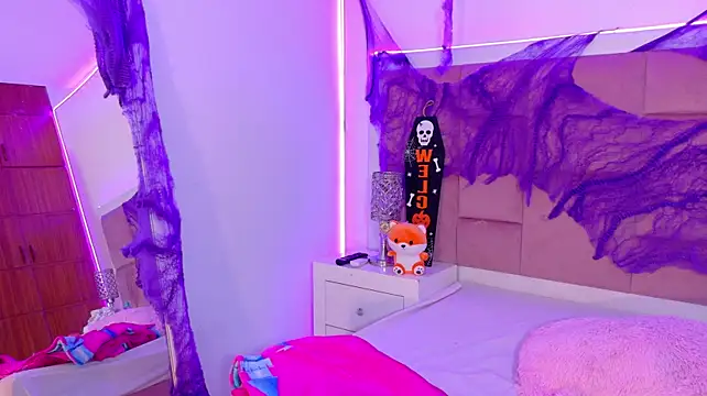 Онлайн чат XXX Danna_Carson
