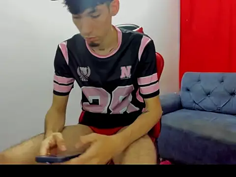 Czat XXX na żywo – CAMILO__21