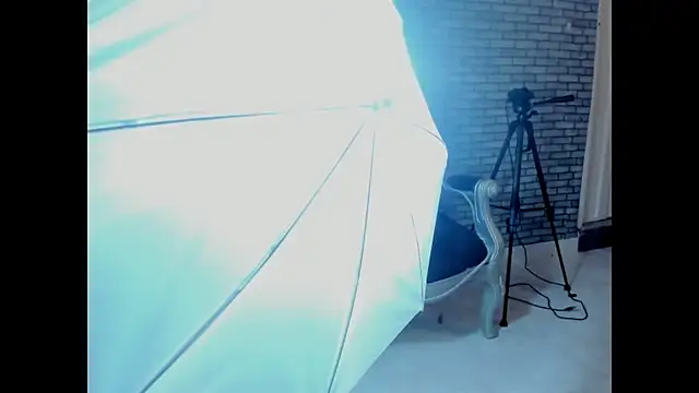 hillary_bigbutt 现场XXX聊天