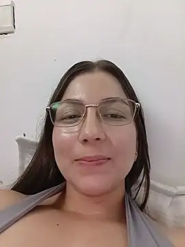 دردشة Arianna_Moss الجنسية المباشرة