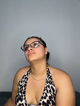 Tayler_Kim Chat XXX live