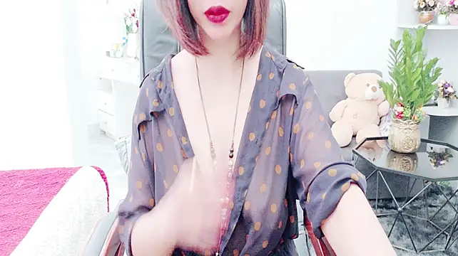 Miu-Le Live XXX-Chat