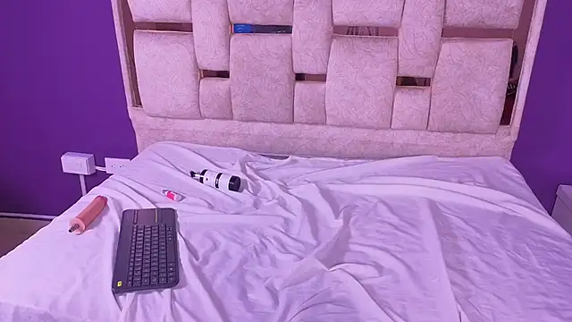 LILA_START Adlı Modelin Canlı XXX Sohbeti