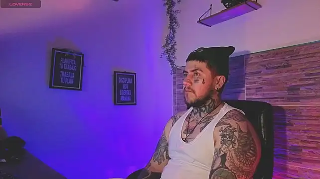Chat XXX ao vivo de D3njig