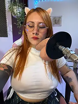 Luna_Paris_ – Live XXX-chat