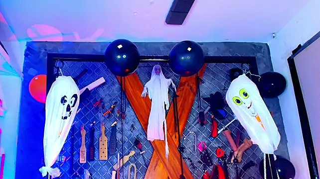 แชท XXX สดของ Mistress_lexi_bdsm