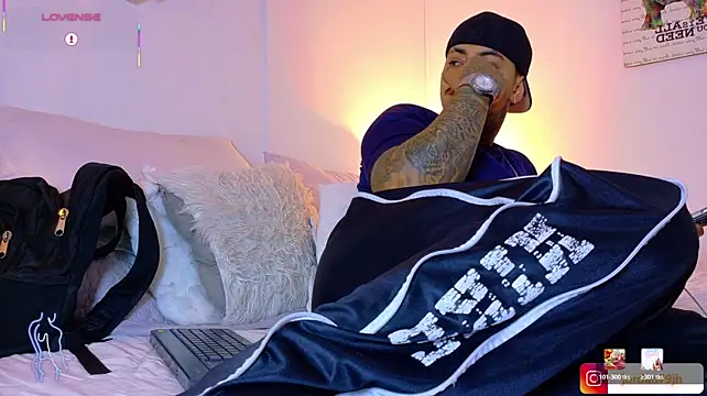 JordanSmiith_ XXX чат на живо