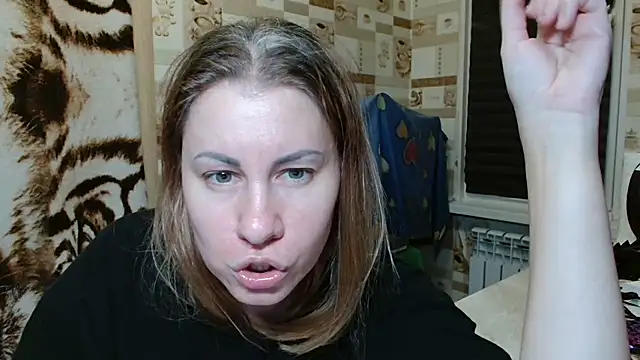 TherestlessKitty élő XXX-chatje