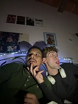 GrouchyMathew Pertunjukan Webcam