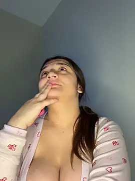 treasurebabii Adlı Modelin Canlı XXX Sohbeti