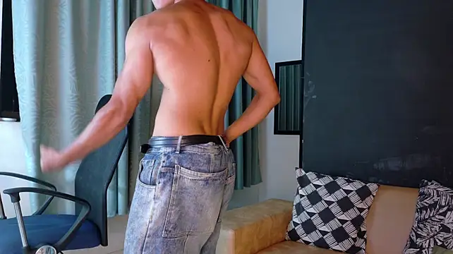 XXX chat uživo modela daniel_biig