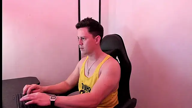 Chat XXX en directo de KendricTorres