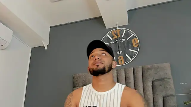 Chat XXX ao vivo de Robin_Rief