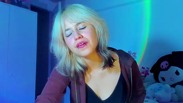 Akane-Mou Chat XXX live