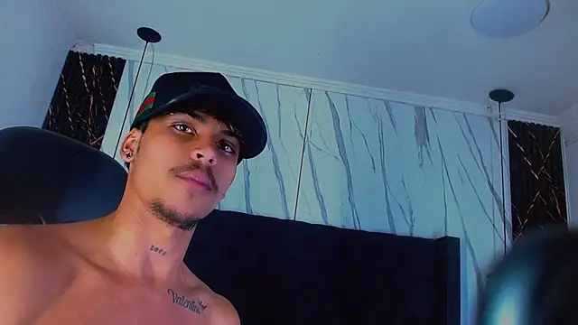 Chatroom XXX en direct de Angel_foxc13