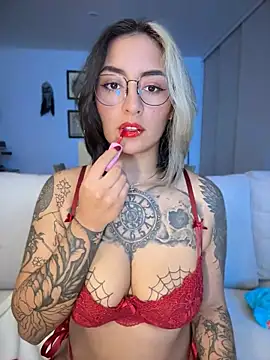 Sembang XXX Secara Langsung Rae_Lil_White