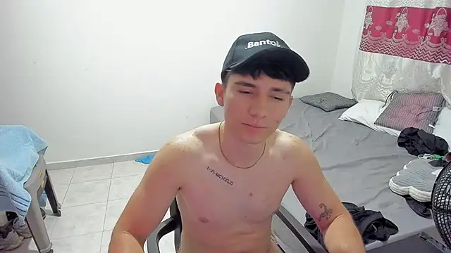 ChicoMaloFfF's Live XXX Chat