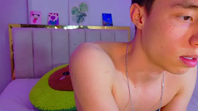 XXX chat uživo modela Zaylune