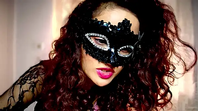 ScarletSeductive লাইভ XXX চ্যাট