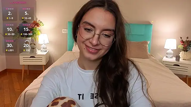 XXX chat uživo modela Bella-cute
