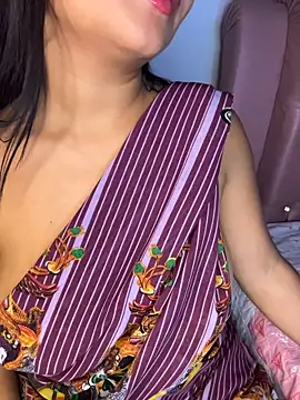 Czat XXX na żywo – shara_queen1