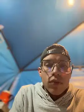 Онлайн чат XXX Andres_boy252