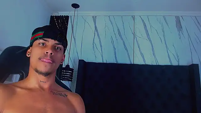 Chat +18 de Angel_foxc13 ao vivo