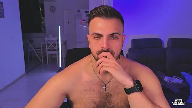 צ'אט XXX בשידור חי של Jace_Thorne