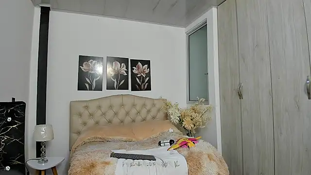 Živý XXX chat pinky_f00x