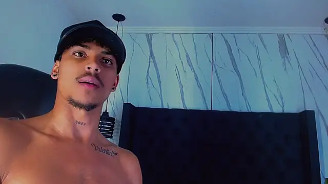 Angel_foxc13's Live XXX Chat