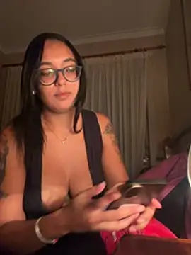 Show de webcam de rafaela_salles