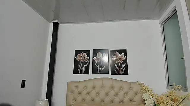 Czat XXX na żywo – pinky_f00x