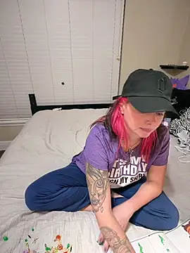 MarlaFknSinger live XXX chat